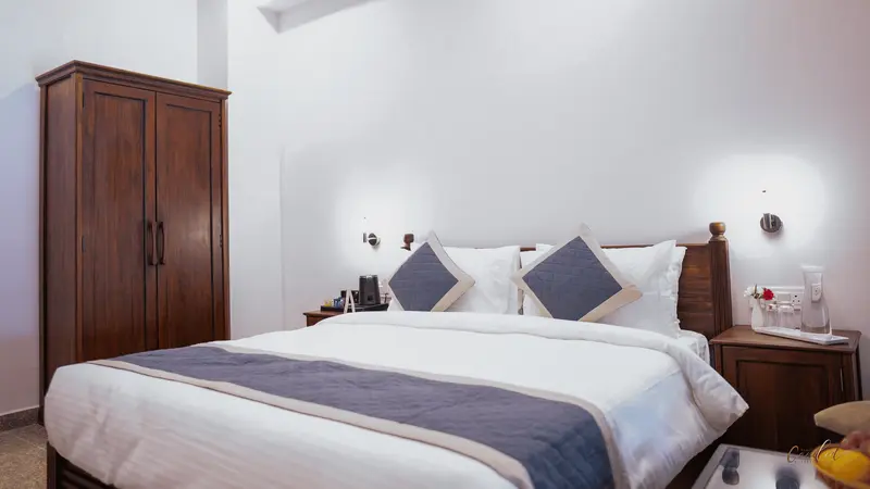 Cozy Comfort Room bed layout