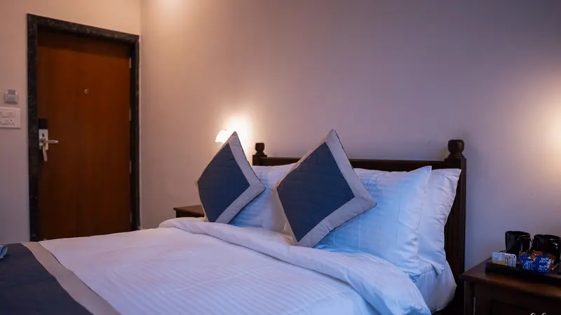 Corporate Room bedding detail