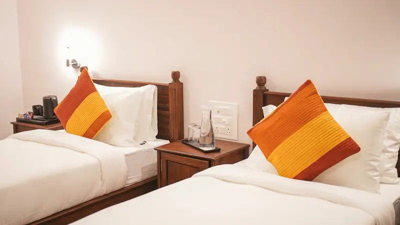 Spacious Harmony Room with Twin Bed at The Fateh Retreat Udaipur